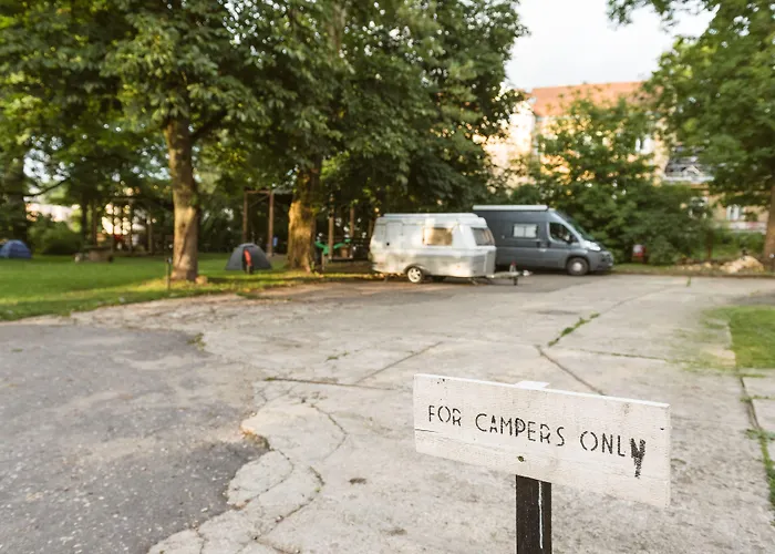 Downtown Forest Hostel & Camping Vilnius